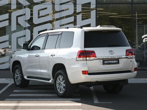 Toyota Land Cruiser 200 Series Рестайлинг 2 с пробегом 2020 года, цена 7 519 000 рублей, 160884 км, внедорожник, Автокод Объявления