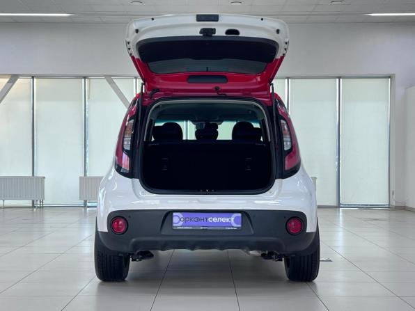 Kia Soul II Рестайлинг с пробегом 2017 года, цена 1 620 000 рублей, 117532 км, хэтчбек, Автокод Объявления