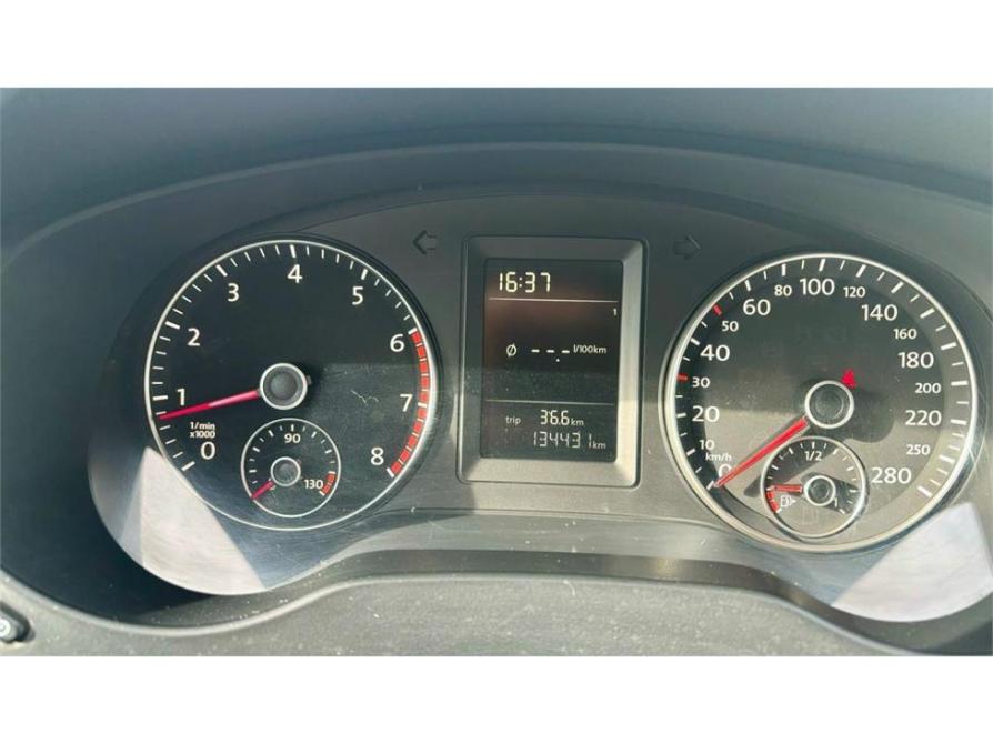 Volkswagen Jetta VI Орел  - изображение 13