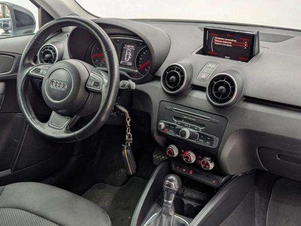 Audi A1 I (8X) Рестайлинг с пробегом 2015 года, цена 1 149 000 рублей, 111383 км, хэтчбек, Автокод Объявления