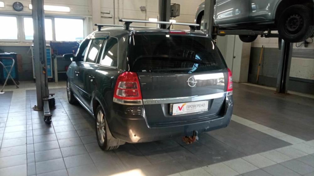 Opel Zafira B Рестайлинг Санкт-Петербург  - изображение 4
