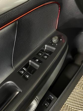 Volkswagen Jetta V с пробегом 2010 года, цена 615 000 рублей, 186410 км, седан, Автокод Объявления
