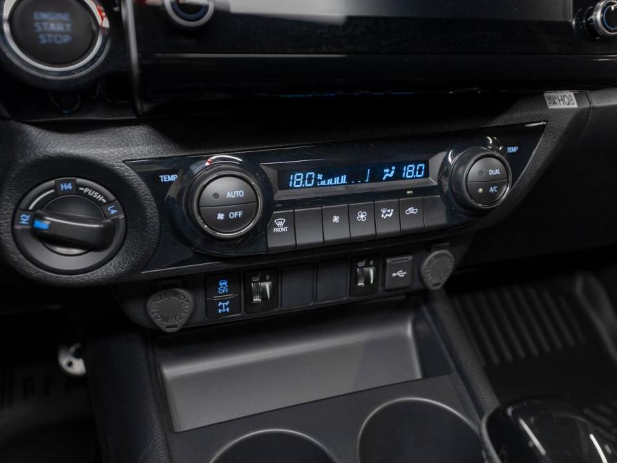 Toyota Hilux VIII Рестайлинг 2 Москва  - изображение 21