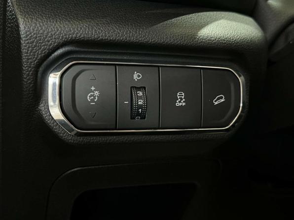 Haval Jolion I Рестайлинг с пробегом 2025 года, цена 2 150 000 рублей, 14858 км, внедорожник, Автокод Объявления