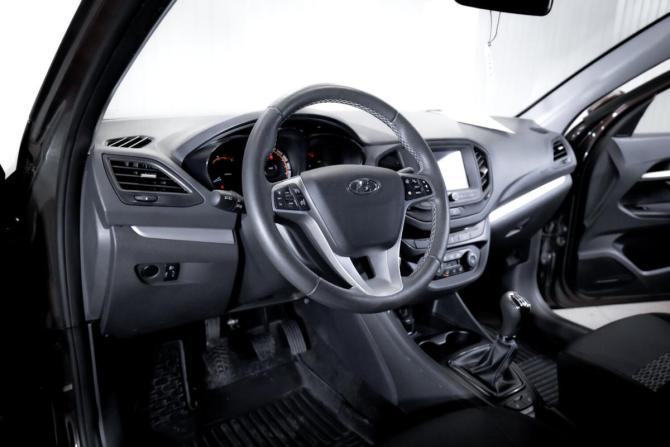 Lada (ВАЗ) Vesta I с пробегом 2021 года, цена 1 250 000 рублей, 43000 км, седан, Автокод Объявления