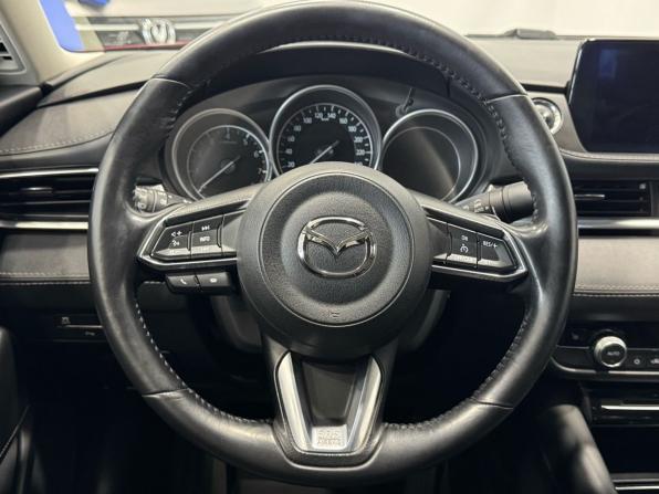 Mazda 6 III (GJ) Рестайлинг 2 с пробегом 2019 года, цена 2 595 000 рублей, 76500 км, седан, Автокод Объявления
