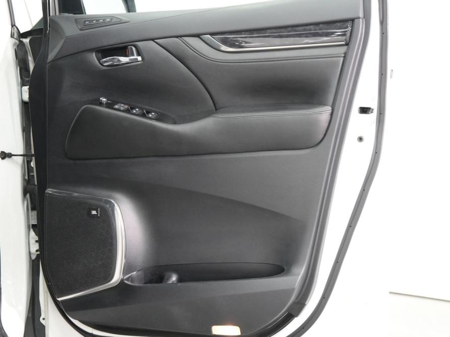 Toyota Vellfire II Рестайлинг Новосибирск  - изображение 20