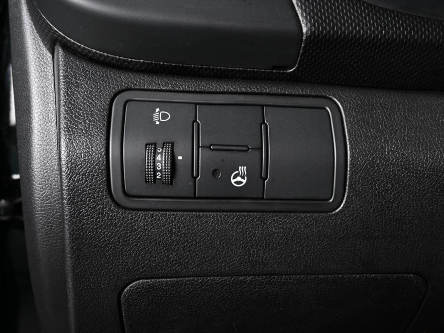 Hyundai Solaris I Рестайлинг Ростов-на-Дону  - изображение 15