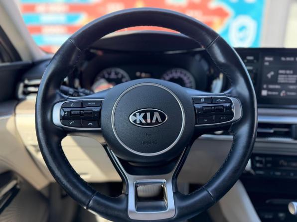 Kia K5 III с пробегом 2021 года, цена 2 690 000 рублей, 76925 км, седан, Автокод Объявления