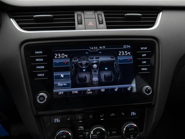 Skoda Octavia III (A7) Рестайлинг с пробегом 2018 года, цена 1 920 000 рублей, 111654 км, лифтбек, Автокод Объявления