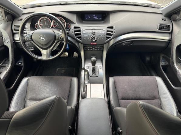 Honda Accord VIII Рестайлинг с пробегом 2011 года, цена 1 249 000 рублей, 179329 км, седан, Автокод Объявления