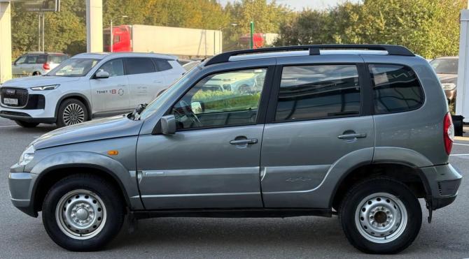 Chevrolet Niva I Рестайлинг с пробегом 2010 года, цена 357 000 рублей, 180000 км, внедорожник, Автокод Объявления