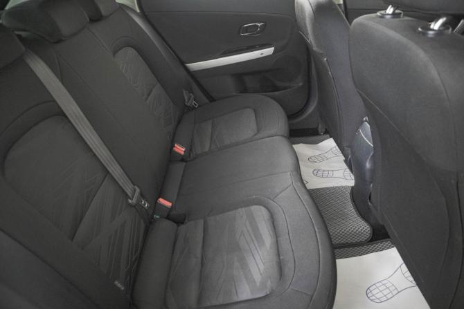 Kia Ceed II Рестайлинг с пробегом 2016 года, цена 899 000 рублей, 270000 км, хэтчбек, Автокод Объявления