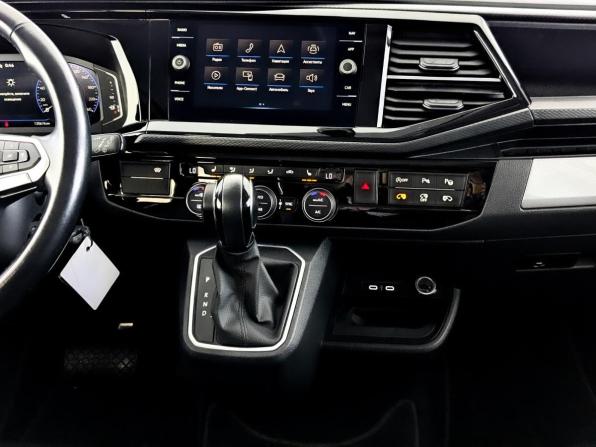 Volkswagen Multivan T6 Рестайлинг с пробегом 2021 года, цена 6 000 000 рублей, 120666 км, минивэн, Автокод Объявления