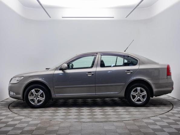 Skoda Octavia II (A5) Рестайлинг с пробегом 2009 года, цена 684 000 рублей, 292723 км, лифтбек, Автокод Объявления