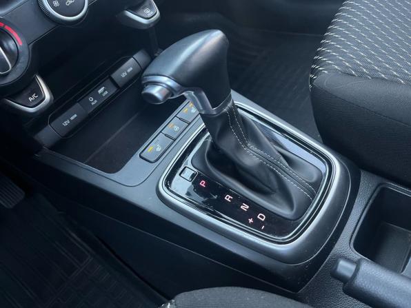 Kia Rio IV с пробегом 2019 года, цена 1 320 000 рублей, 82000 км, седан, Автокод Объявления