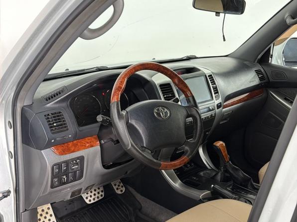 Toyota Land Cruiser Prado 120 Series с пробегом 2007 года, цена 1 399 000 рублей, 331000 км, внедорожник, Автокод Объявления