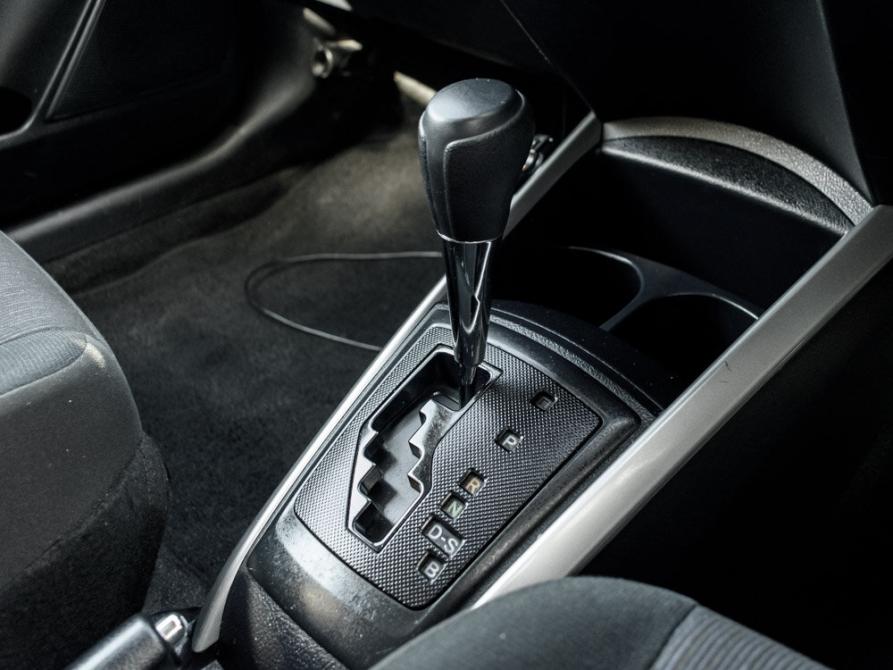Toyota Corolla XI (E160 E170) Рестайлинг 2 Екатеринбург  - изображение 18