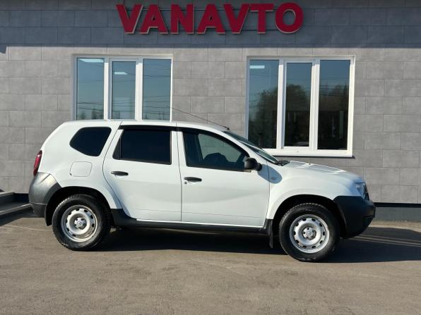 Renault Duster I Рестайлинг с пробегом 2016 года, цена 925 000 рублей, 163081 км, внедорожник, Автокод Объявления