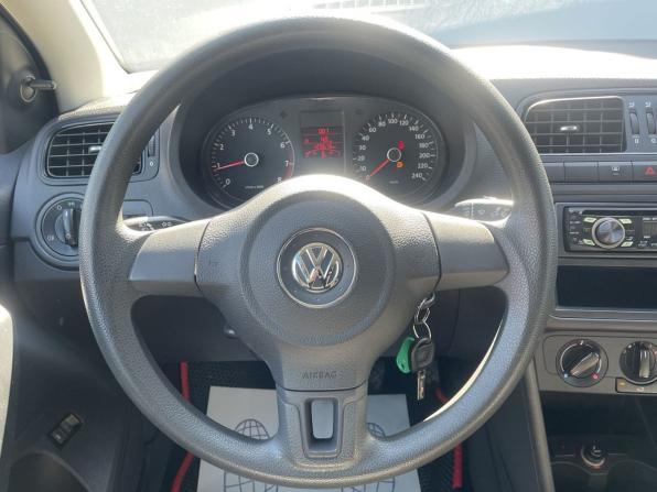 Volkswagen Polo V с пробегом 2012 года, цена 700 000 рублей, 129676 км, седан, Автокод Объявления