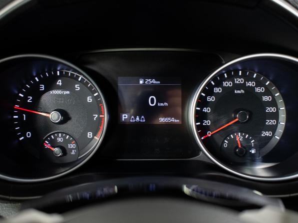 Kia Ceed III с пробегом 2021 года, цена 2 210 000 рублей, 96631 км, универсал, Автокод Объявления