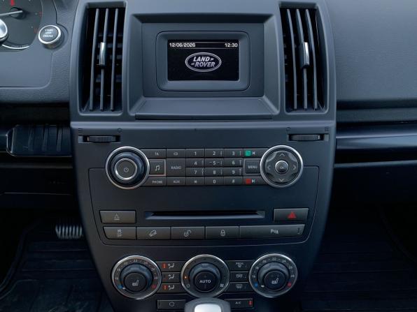 Land Rover Freelander II Рестайлинг 2 с пробегом 2013 года, цена 1 599 000 рублей, 170412 км, внедорожник, Автокод Объявления