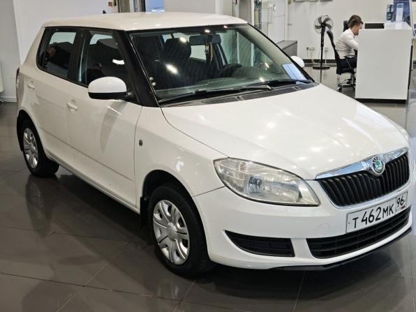 Skoda Fabia II Рестайлинг с пробегом 2011 года, цена 585 000 рублей, 144818 км, хэтчбек, Автокод Объявления