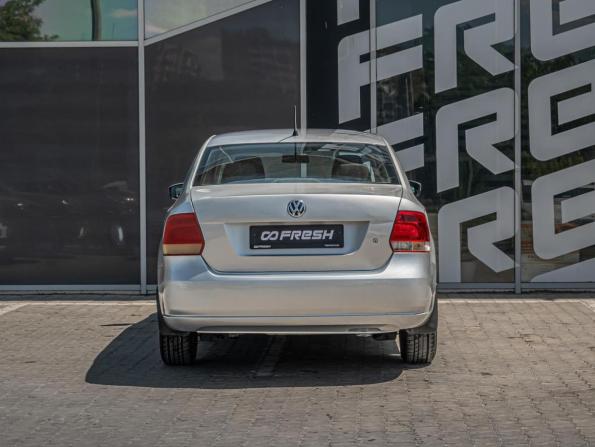 Volkswagen Polo V с пробегом 2012 года, цена 700 000 рублей, 192389 км, седан, Автокод Объявления