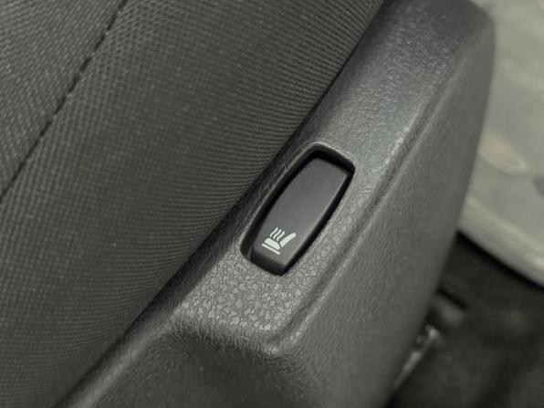 Renault Sandero II Рестайлинг с пробегом 2019 года, цена 890 000 рублей, 190000 км, хэтчбек, Автокод Объявления