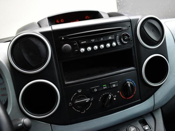 Citroen Berlingo II Рестайлинг с пробегом 2012 года, цена 795 000 рублей, 219126 км, компактвэн, Автокод Объявления