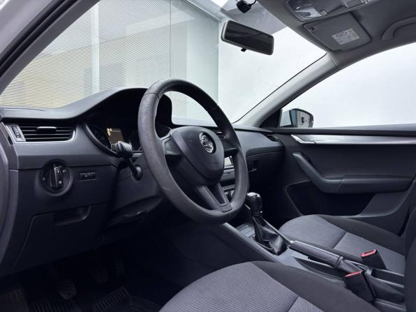 Skoda Octavia III (A7) с пробегом 2016 года, цена 1 399 000 рублей, 123085 км, лифтбек, Автокод Объявления