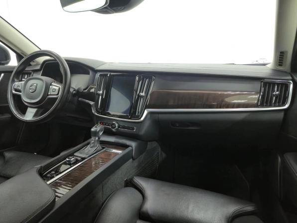 Volvo S90 II с пробегом 2018 года, цена 2 570 000 рублей, 116905 км, седан, Автокод Объявления