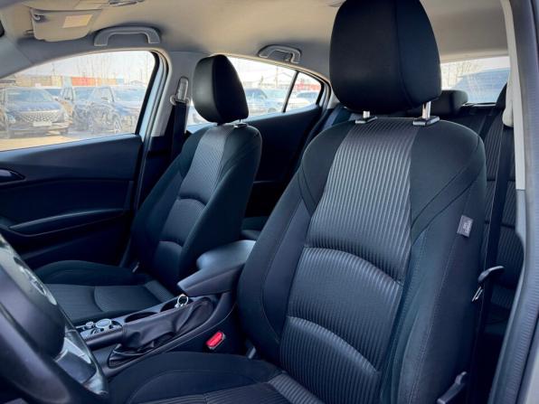 Mazda 3 III (BM) с пробегом 2014 года, цена 1 320 000 рублей, 137000 км, хэтчбек, Автокод Объявления