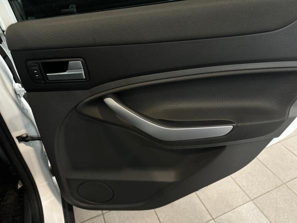 Ford Kuga I с пробегом 2011 года, цена 1 100 000 рублей, 162430 км, внедорожник, Автокод Объявления
