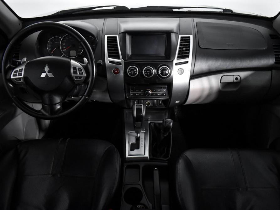 Mitsubishi Pajero Sport II Рестайлинг Санкт-Петербург  - изображение 11