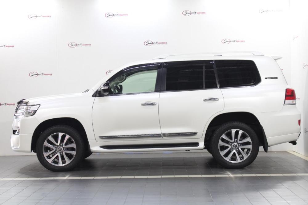 Toyota Land Cruiser 200 Series Рестайлинг 2 Владивосток  - изображение 9