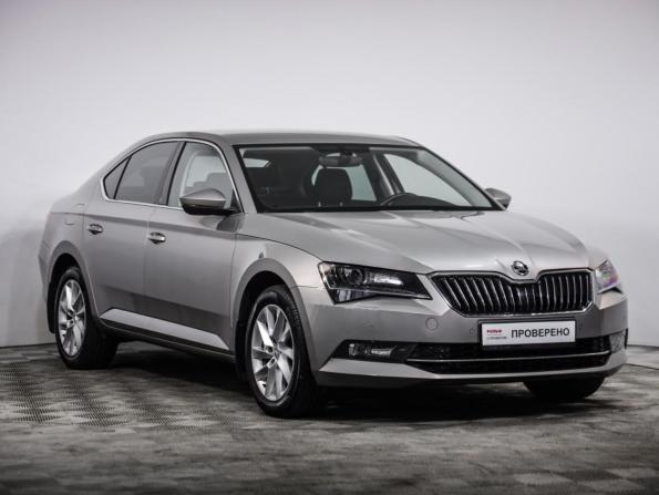 Skoda Superb III с пробегом 2018 года, цена 2 049 000 рублей, 59890 км, лифтбек, Автокод Объявления