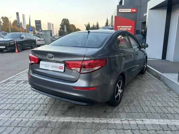 Kia Rio III Рестайлинг с пробегом 2016 года, цена 985 950 рублей, 170734 км, седан, Автокод Объявления