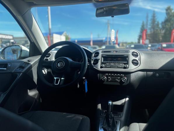 Volkswagen Tiguan I Рестайлинг с пробегом 2014 года, цена 1 300 000 рублей, 218075 км, внедорожник, Автокод Объявления