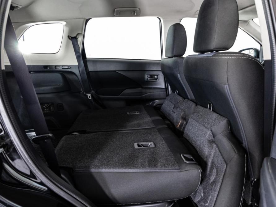 Mitsubishi Outlander III Рестайлинг 2 Санкт-Петербург  - изображение 23