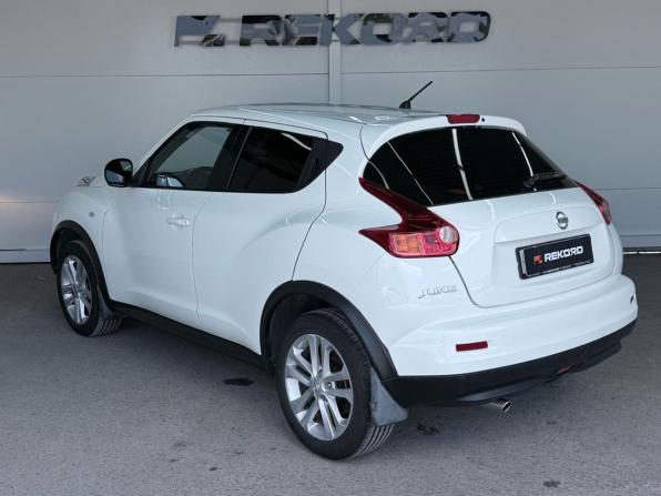 Nissan Juke I с пробегом 2013 года, цена 1 200 000 рублей, 136546 км, внедорожник, Автокод Объявления