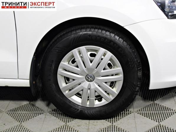 Volkswagen Polo V Рестайлинг с пробегом 2018 года, цена 1 297 000 рублей, 56524 км, седан, Автокод Объявления