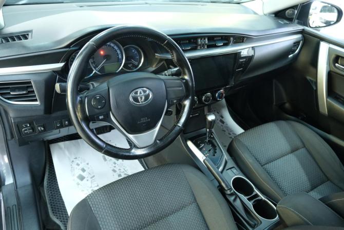 Toyota Corolla XI (E160 E170 E180) с пробегом 2013 года, цена 1 379 000 рублей, 217381 км, седан, Автокод Объявления