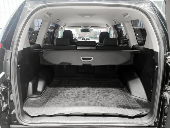 Toyota Land Cruiser Prado 150 Series Рестайлинг 1 с пробегом 2015 года, цена 3 090 000 рублей, 233000 км, внедорожник, Автокод Объявления