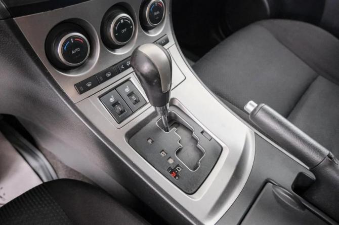 Mazda 3 II (BL) с пробегом 2011 года, цена 899 000 рублей, 245000 км, седан, Автокод Объявления