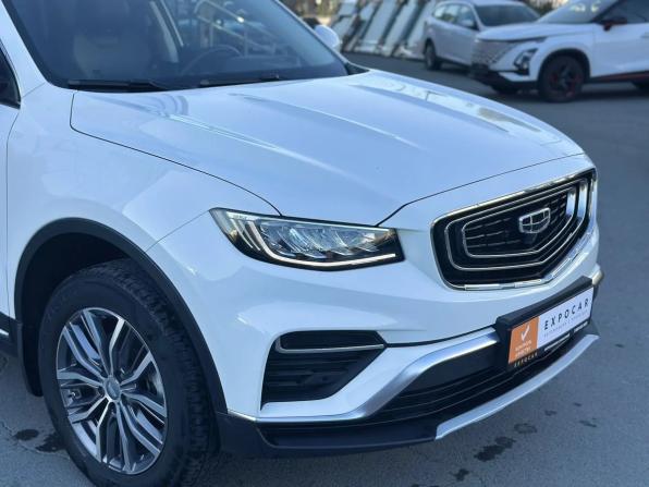 Geely Atlas Pro с пробегом 2022 года, цена 2 100 000 рублей, 30514 км, внедорожник, Автокод Объявления