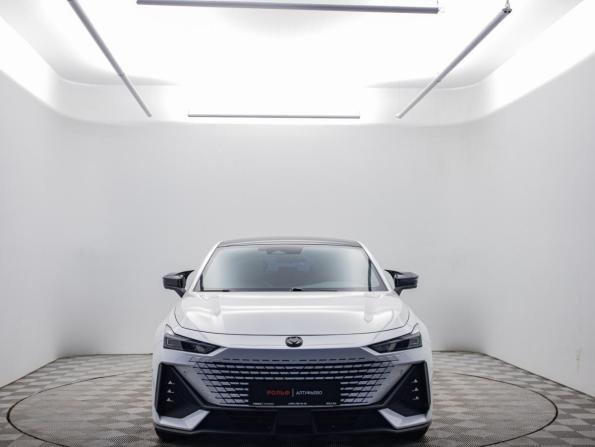 Changan UNI-V I с пробегом 2023 года, цена 1 837 000 рублей, 88997 км, лифтбек, Автокод Объявления