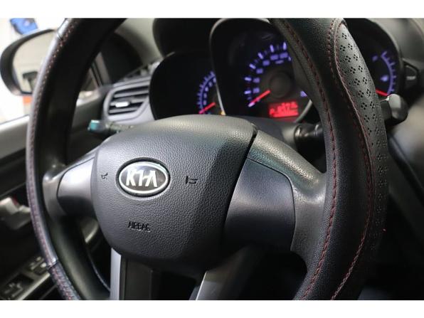 Kia Rio III с пробегом 2012 года, цена 689 500 рублей, 250019 км, седан, Автокод Объявления