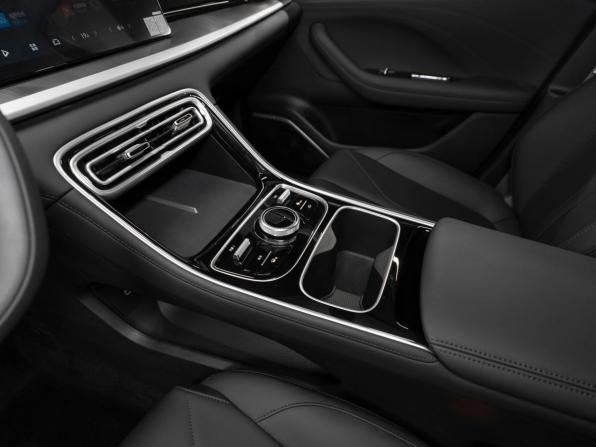 Geely Galaxy Starshine 6 с пробегом 2025 года, цена 2 700 000 рублей, 45 км, седан, Автокод Объявления
