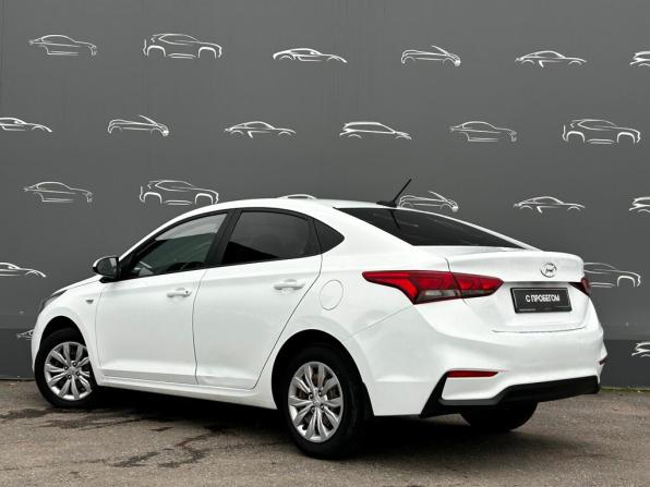 Hyundai Solaris II с пробегом 2019 года, цена 1 155 600 рублей, 161818 км, седан, Автокод Объявления